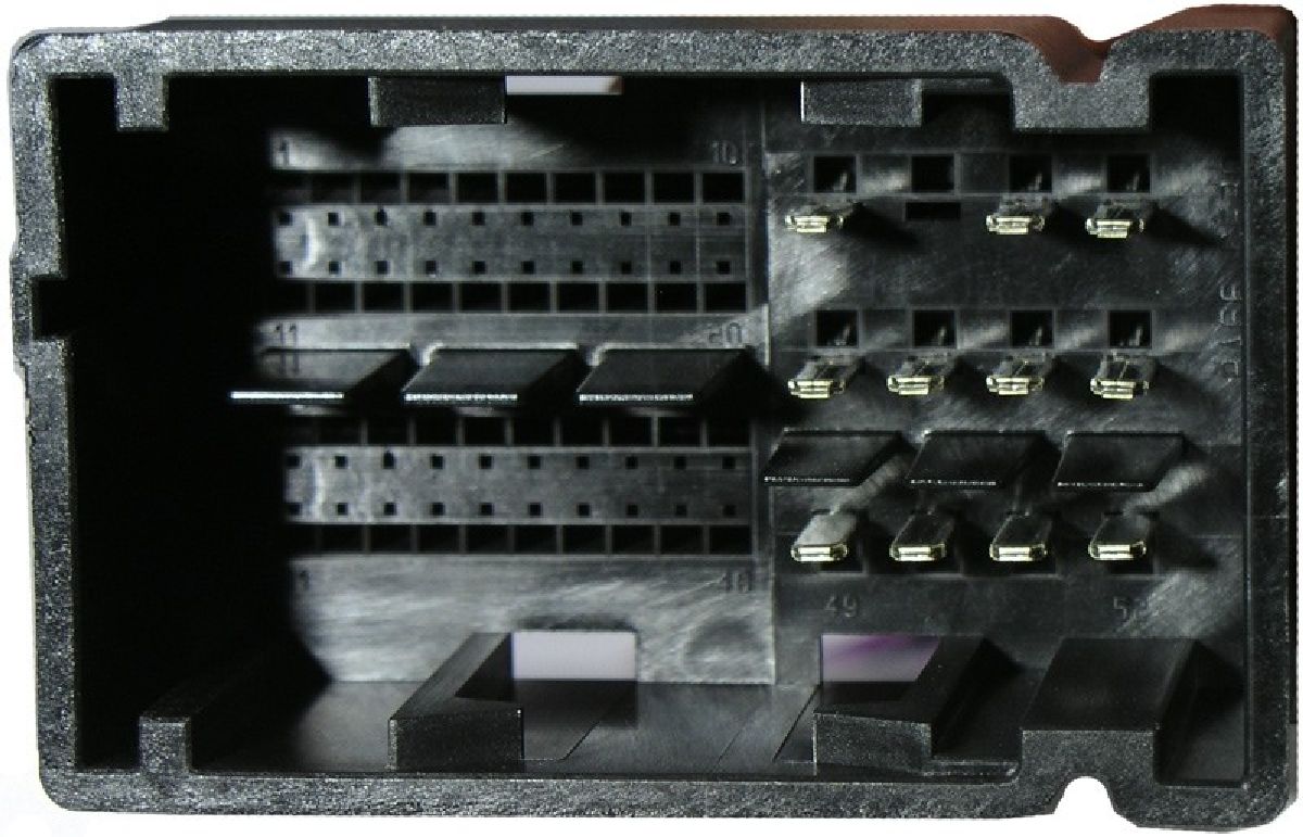 Kit de montage alimentation+haut parleur connecteur ISO